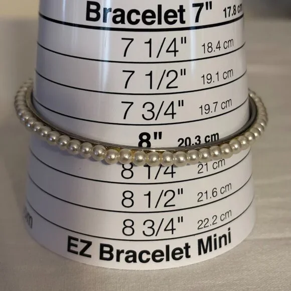 Beautiful Pearl in Silver Tone a set of 3 Bracelets (size 8) with pouch - Picture 4 of 12